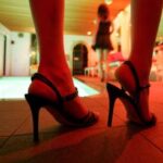 सेक्स रैकेट का भांडाफोड़: पुलिस ने होटल में की छापेमारी, आपत्तिजनक हातल में मिले 7 युवक-युवतियां