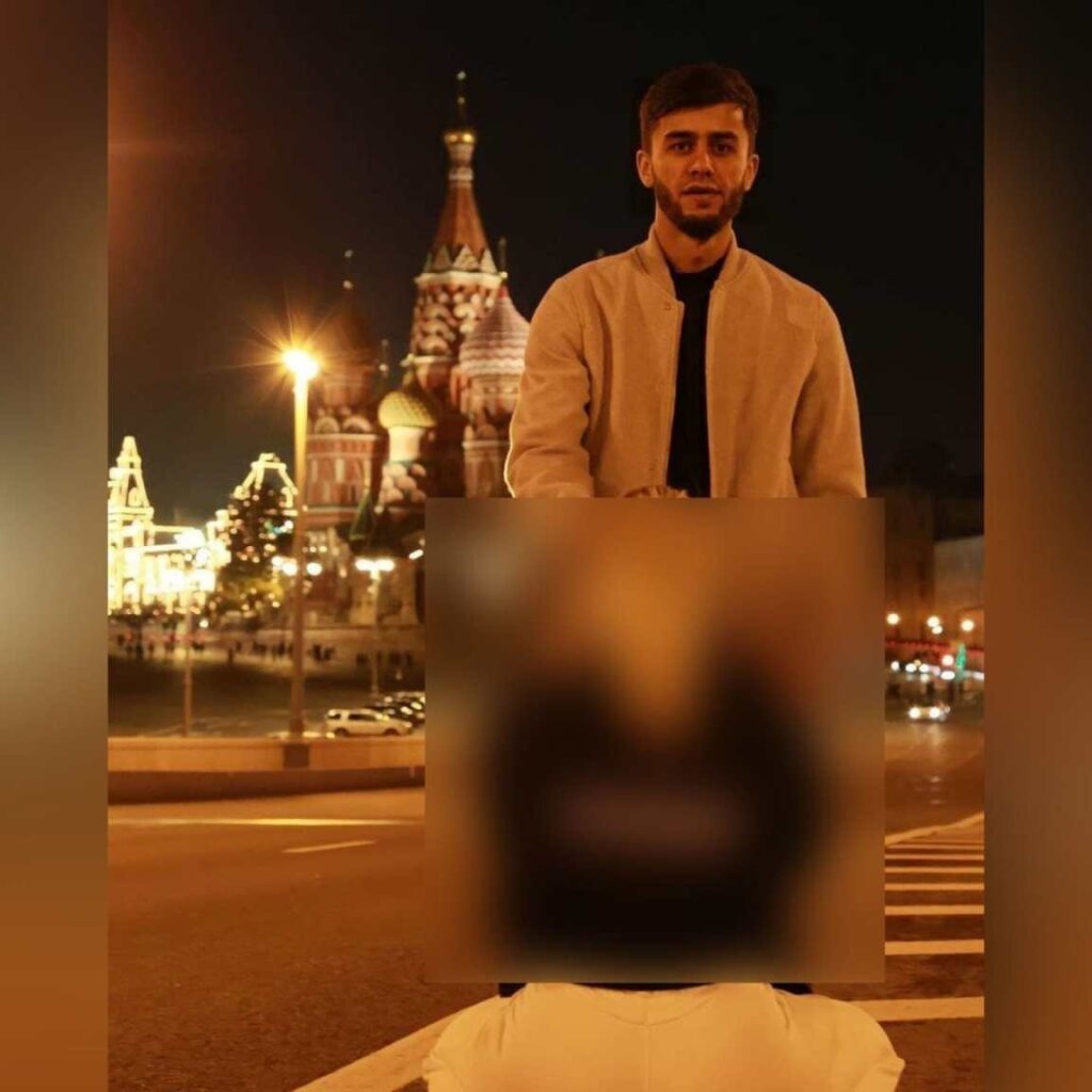 couple-click-vulgar-photo-in-front-of-church-in-russia-2