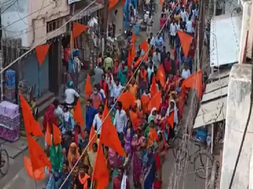 dmt-railly-022_1634041939