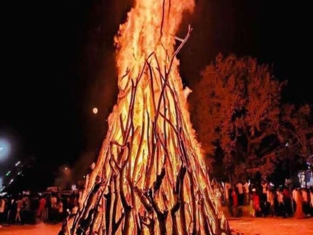 holika dahan 2022