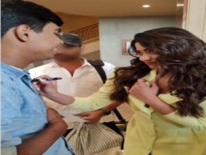 Rashmika Mandanna gave autograph on her chest